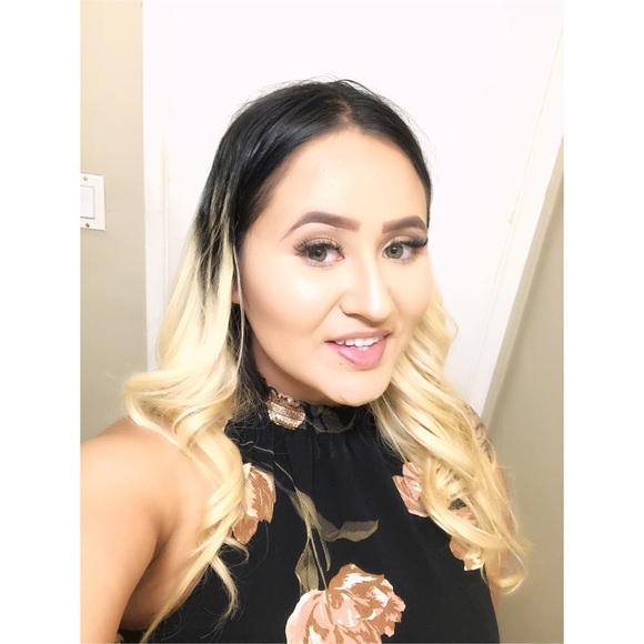 Meet your Posher, Mariela - Picture 1 of 1